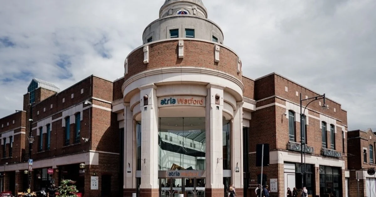 Top Reasons to Choose Our Watford Centre Car Park for Your London Commute